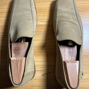 Louis Vuitton Men’s Tan Suede Loafers Size 11